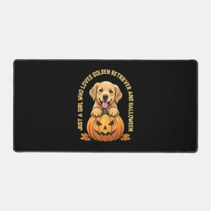 Just a Girl Who Loves Golden Retrievers Desk Mat