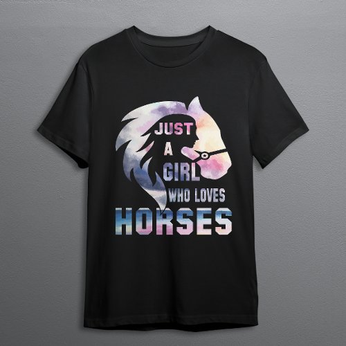 Just A Girl Who Loves Horses Vintage Horse Women T_Shirt