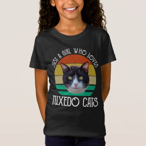 Just A Girl Who Loves Tuxedo Cats T_Shirt