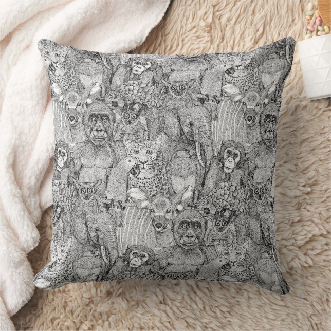 just african jungle animals black white throw pillow (Blanket)