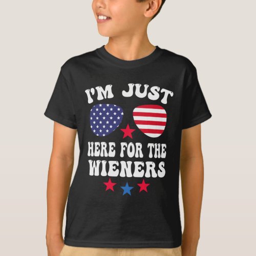 Just Here For The Wieners Sungles American Flag  T_Shirt
