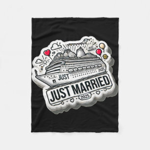 Just Married 2025 Wedding Rings Matching Couple Ne Fleece Blanket