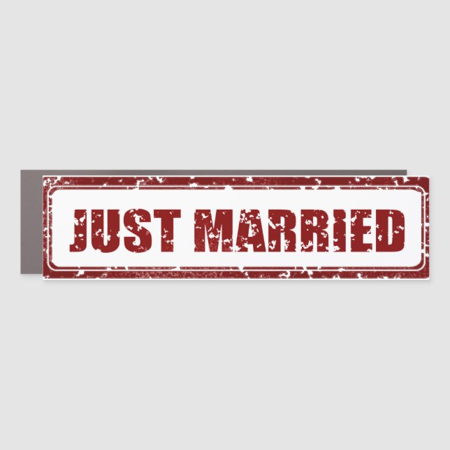 Just Married Car Magnet (Front)