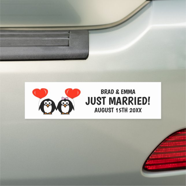 Just Married car magnet with cute penguin cartoon (In Situ)