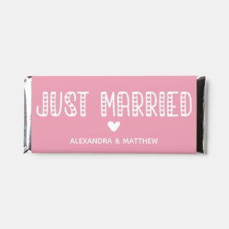 Just Married! Cute Typography Pink Hershey Bar Favors