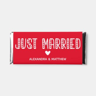 Just Married! Cute Typography Red Hershey Bar Favors