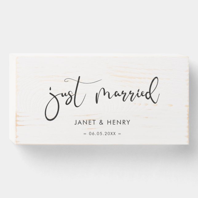 Just married Elegant calligraphy Wooden Box Sign (Front Horizontal)