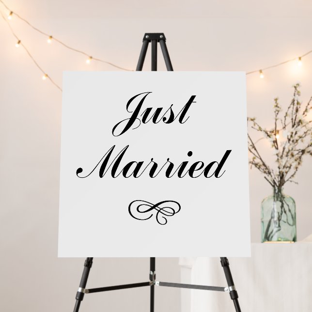 Just Married Foam Board Poster Wedding Car Sign (In Situ (Stand))