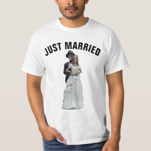 JUST MARRIED GOTHIC WEDDING T_SHIRTS