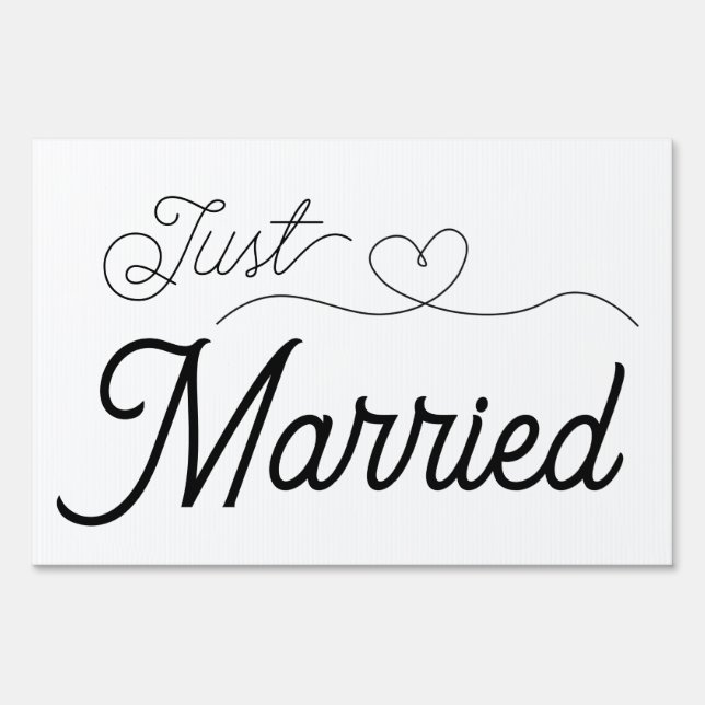 Just Married Heart Newlywed Sign (Front)