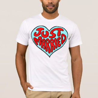 JUST MARRIED HEART T-SHIRT