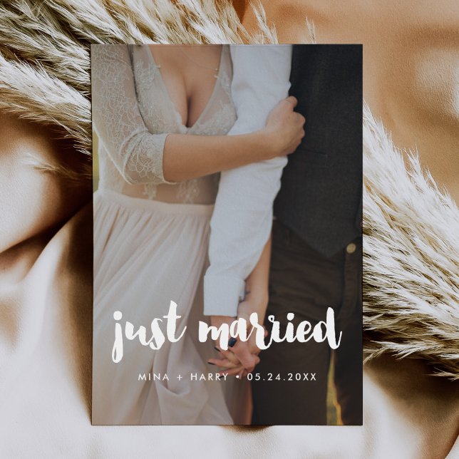 Just married Modern typography wedding photo card (Creator Uploaded)
