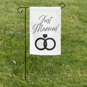 Just Married Newlyweds Home Decor Garden Flag