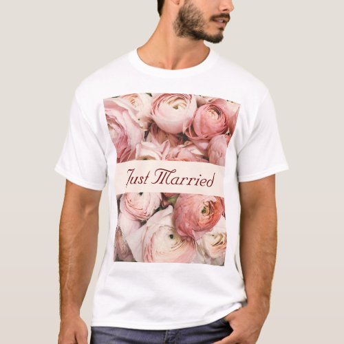 Just Married Pink Roses Love is in the Air Round T_Shirt