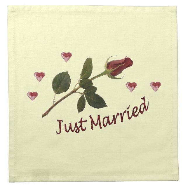 "Just Married" Red Rose and Hearts Napkins (Front)