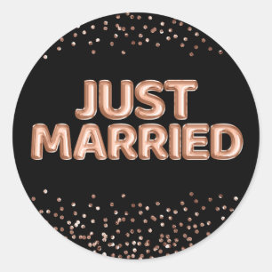 Just Married Rose Gold Wedding Balloons on Black Classic Round Sticker