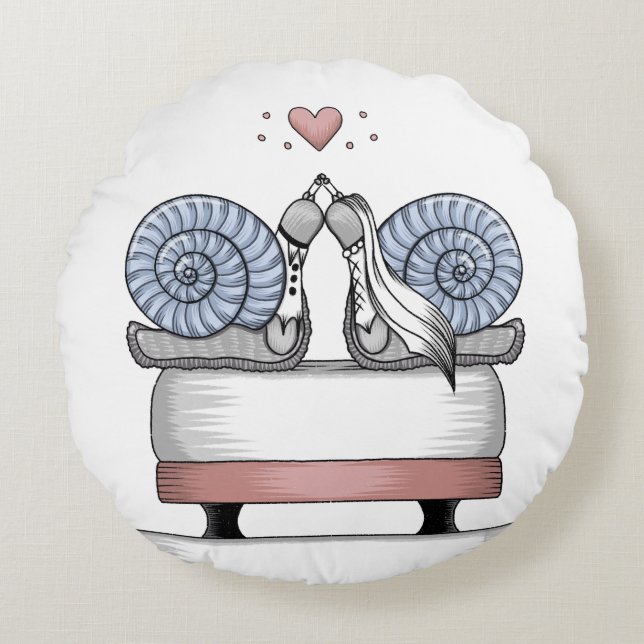 Just married round pillow (Front)