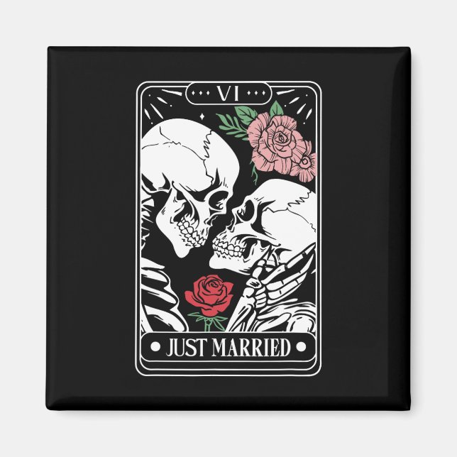 Just Married Tarot Card Halloween Skeleton Couple  Magnet (Front)