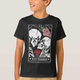 Just Married Tarot Card Halloween Skeleton Couple  T-Shirt