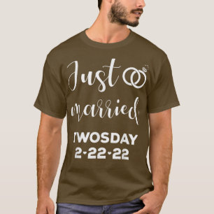 Just Married Twosday 22222 Husband Wife Matching C T-Shirt