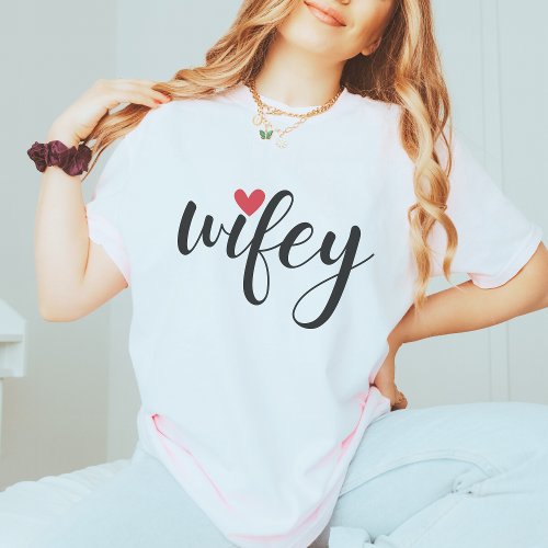 Just Married Wifey Modern Elegant simple Script T_Shirt