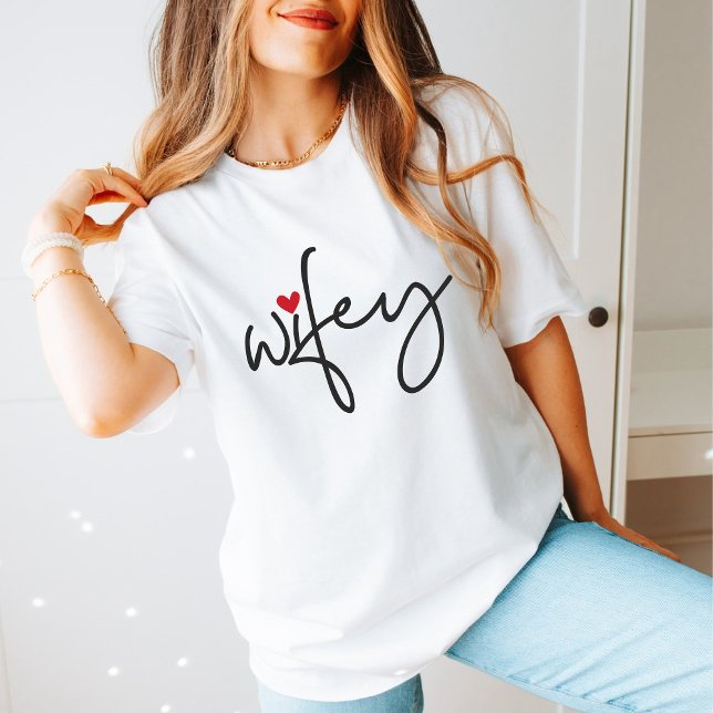 Just Married Wifey Modern Elegant simple Script T-Shirt (Creator Uploaded)
