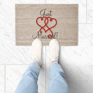 Just Married with Red Swirly Hearts Fiber Doormat