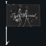Just Married X-Ray Skeleton Newlyweds - B&W Poster Car Flag<br><div class="desc">Just Married X-Ray Skeleton Newlyweds - B&W</div>