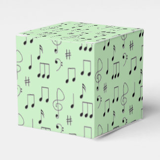 Just Noted Green Favor Boxes