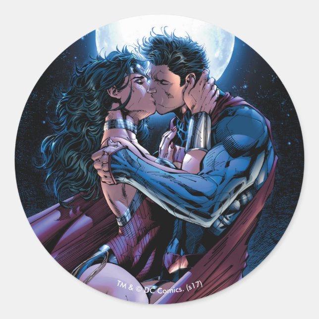 Justice League #12 Wonder Woman & Superman Kiss Classic Round Sticker (Front)