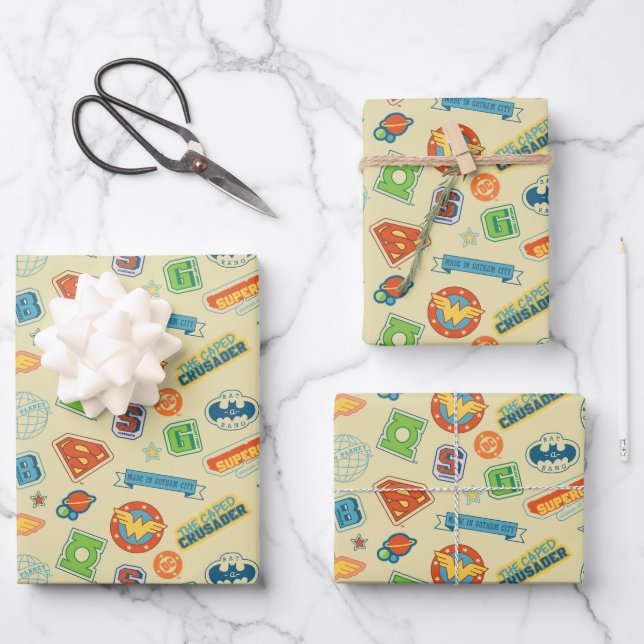 Justice League Super Hero Badge Pattern Wrapping Paper Sheets (Front)