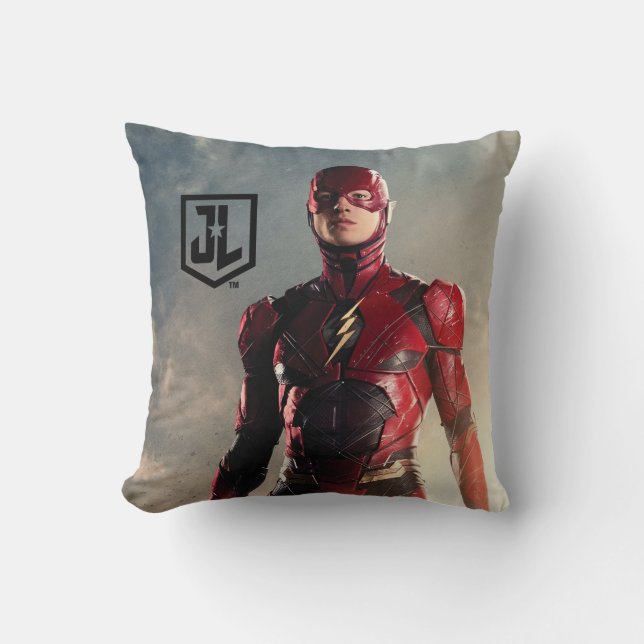 Justice League | The Flash On Battlefield Throw Pillow (Front)
