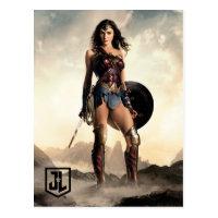 Justice League | Wonder Woman On Battlefield Postcard