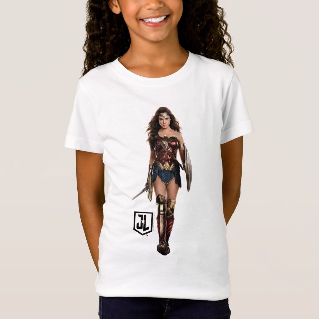 Justice League | Wonder Woman On Battlefield T-Shirt (Front)
