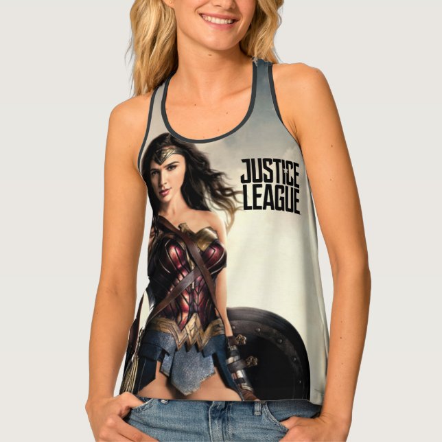 Justice League | Wonder Woman On Battlefield Tank Top (Front)