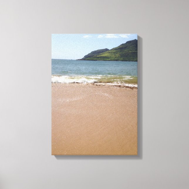 Kalapaki Bay Beach on Kauai in Hawaii Canvas Print (Front)