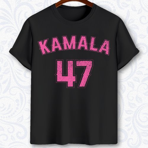 Kamala 47 pink Harris 2024 election campaign  T_Shirt