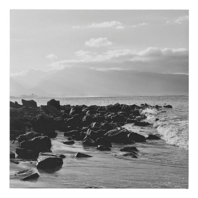 Kanaha Beach, Maui Canvas Print (Front)