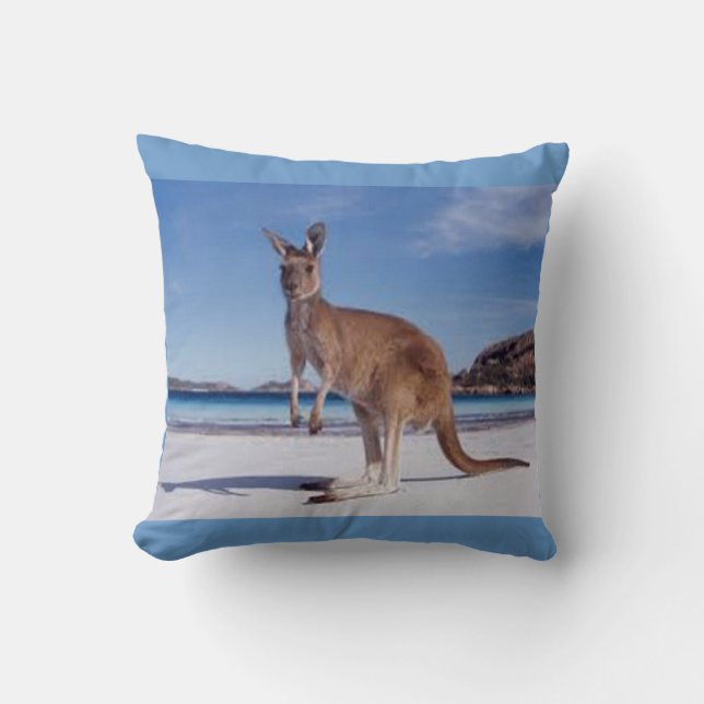 kangaroo throw pillow (Front)