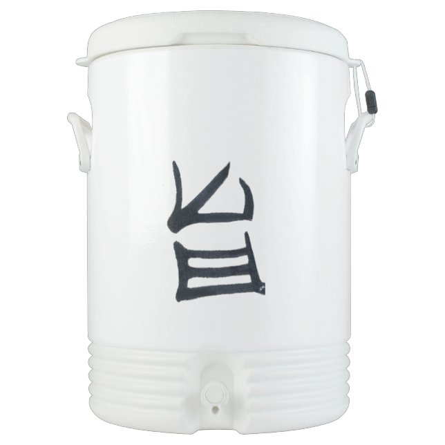 Kanji Delicious black white Igloo beverage cooler (Front)