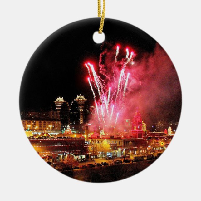 Kansas City Plaza Fireworks, Lights Ornament (Front)