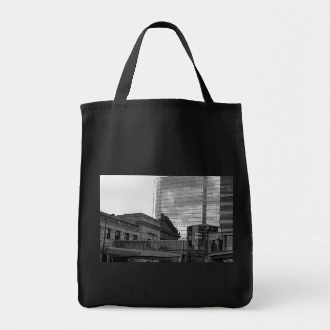 Kansas City The Link Architecture Photo Tote Bag (Front)