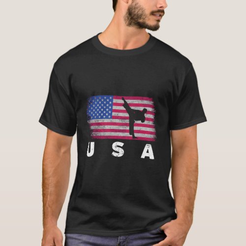 Karate American Flag Fight Martial Arts Gift T_Shirt