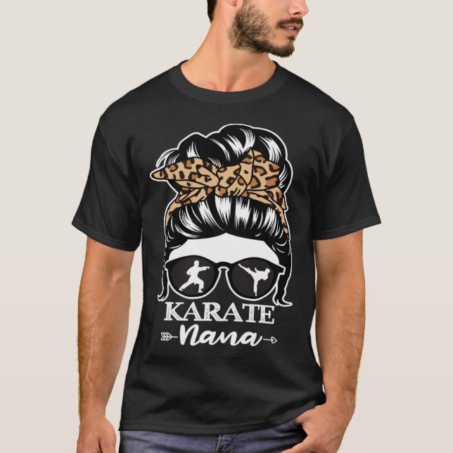 Karate Nana Messy Bun Hair  Karate Fighter Nana Le T-Shirt (Front)