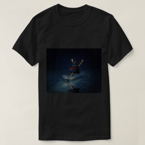 Kasa Obake Japanese Umbrella Ghost in the Rain T_Shirt