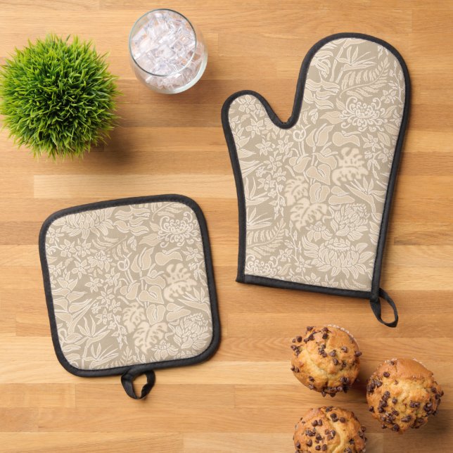Kauai Morning Hawaiian Protea Floral Taupe Oven Mitt & Pot Holder Set (Top Down)