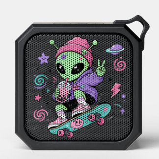 Kawaii Alien Skater Bubble Tea Design Bluetooth Speaker