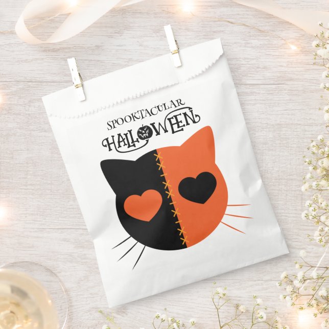 Kawaii Creepy Cute Cat Spooktacular Halloween Favor Bag (Clipped)