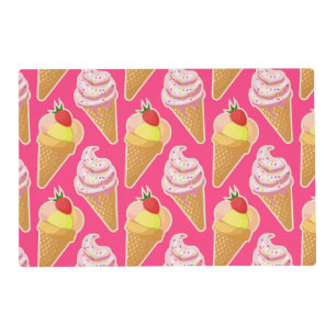Kawaii pink pattern with strawberry ice cream placemat