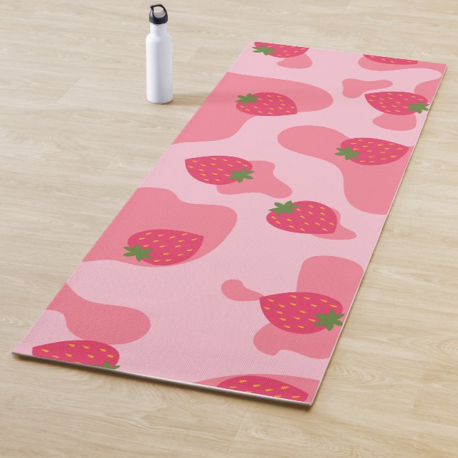 kawaii strawberry cow pattern  yoga mat (In Situ)